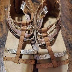 Girls sandals